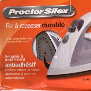 SALE!!! Steamer iron.     3